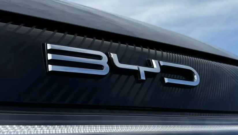 1764506676 456 مخاطر محتملة تفاصيل استدعاء 88981 عربية BYD