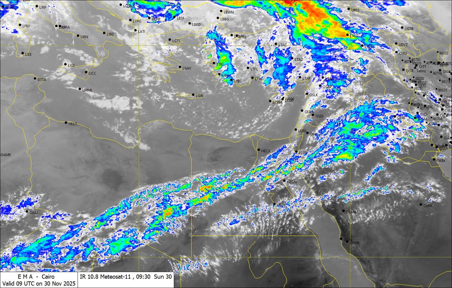 1764507465 174 الأرصاد سحب متوسطة على السواحل والوجه البحري وفيه أمطار جاية
