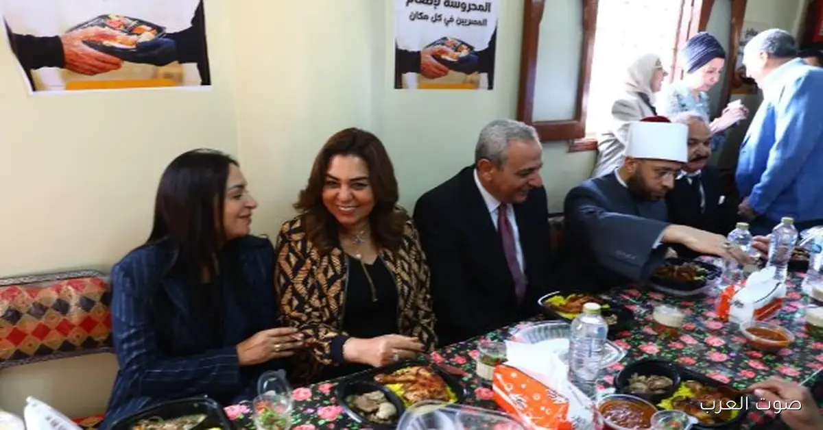 وزراء التضامن والتنمية المحلية والأوقاف يتفقدوا مطبخ “المحروسة” للإطعام في طنطا