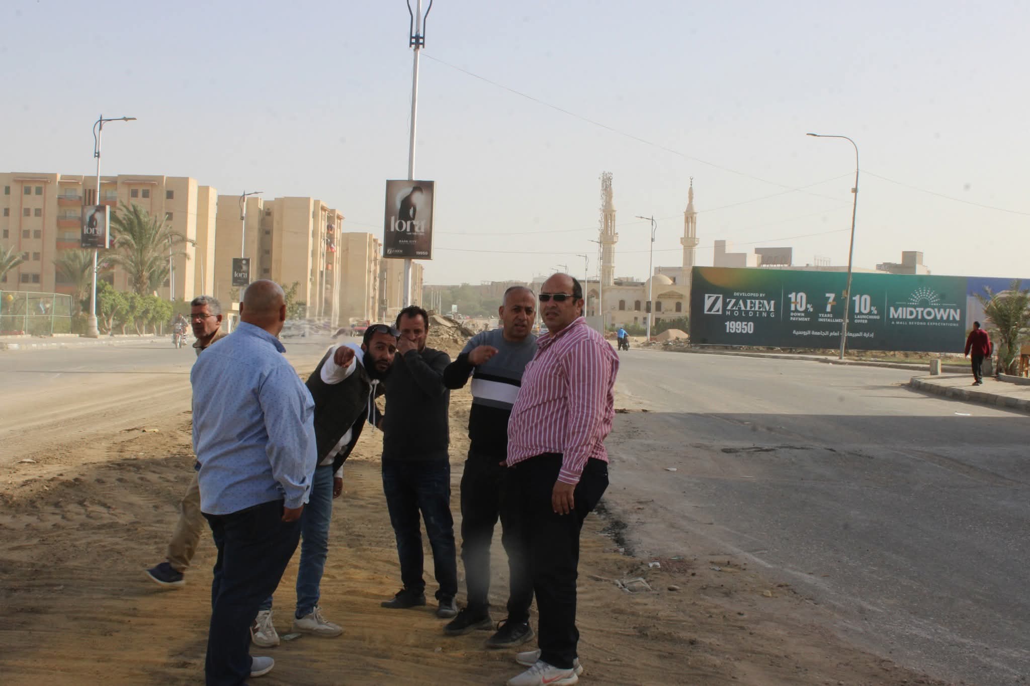 1764532333 778 رئيس بدر يتفقد أعمال تطوير طريق السنترال ويشارك صور الجولة