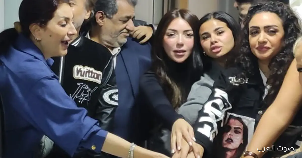 20 صورة من احتفال فريق عمل “السرايا الصفرا” في أول يوم بروفات