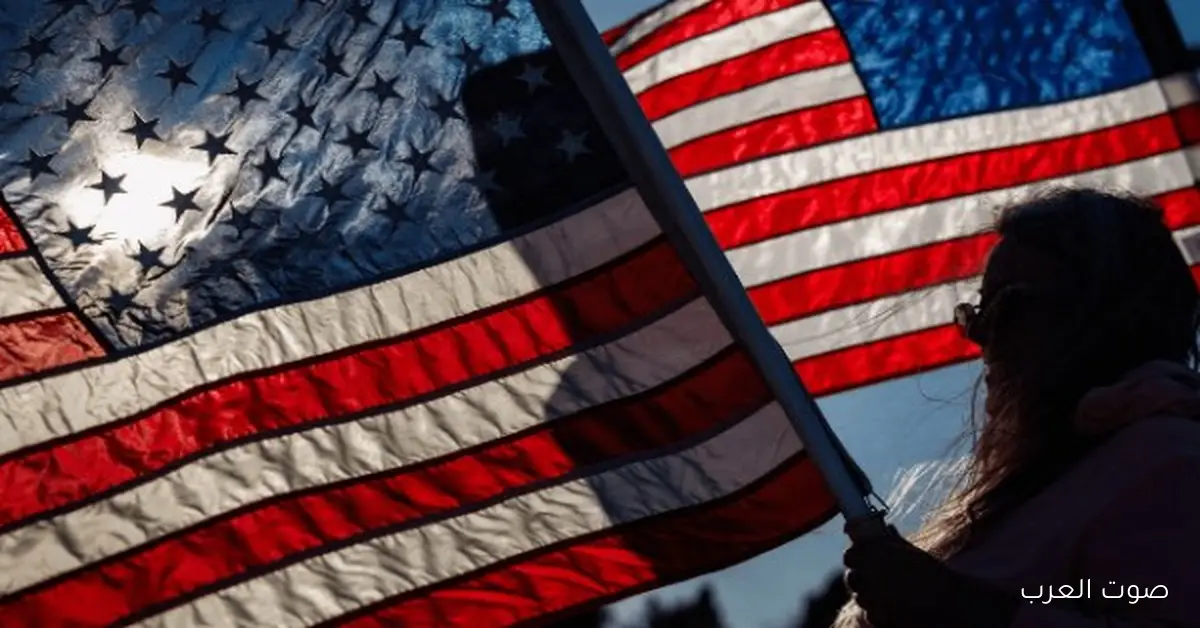 7 علامات مقلقة بتخلي الاقتصاد الأمريكي في خطر رغم المؤشرات الإيجابية