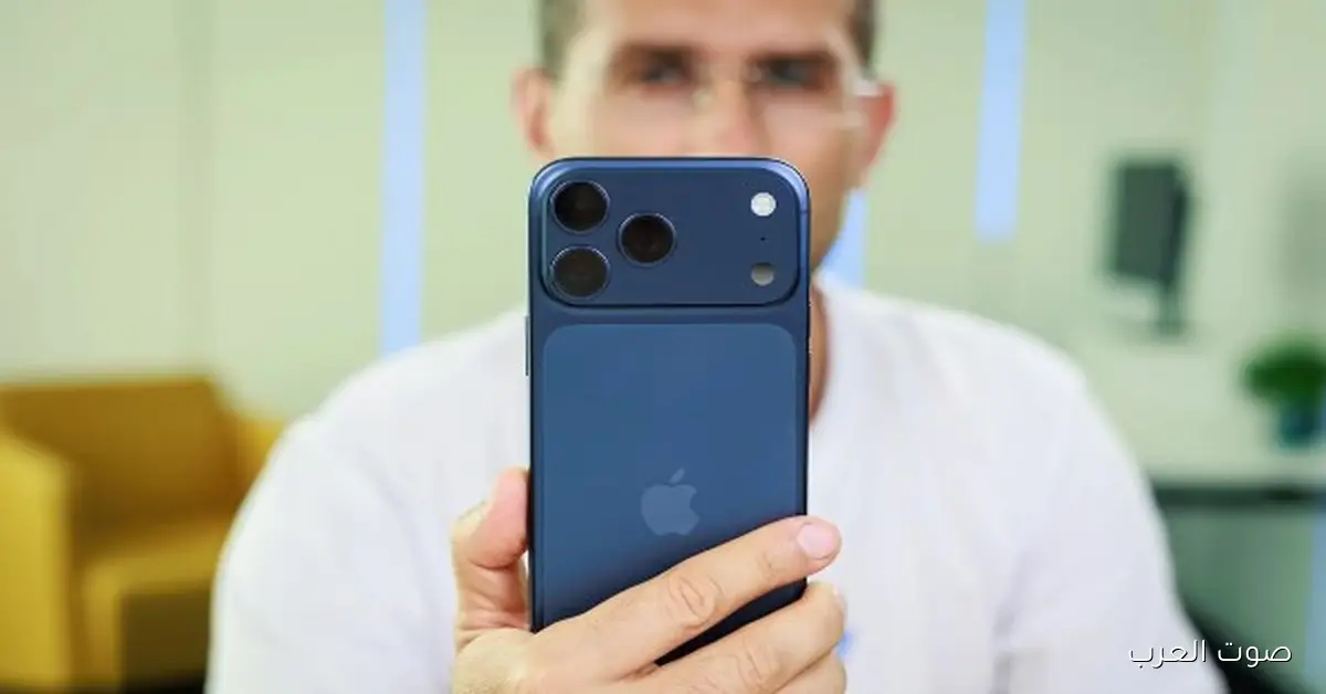 آبل ممكن تلغي واحدة من أحسن مميزات AirDrop بعد ما جوجل دعمت نقل الملفات بين آيفون وبيكسل