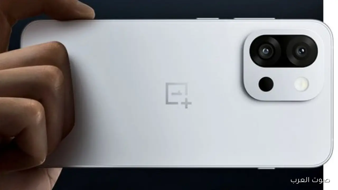 أخبار التكنولوجيا جوجل نازلة بالسوق بساعة Pixel Watch 4 وأحسن