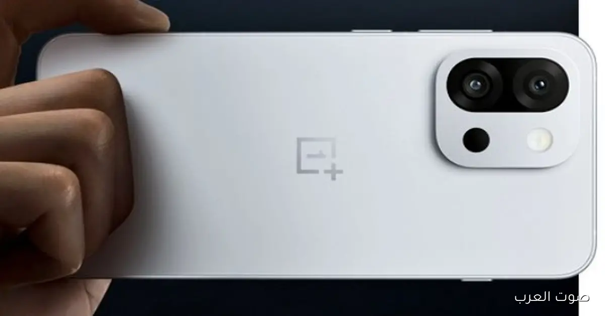 أخبار التكنولوجيا: فيفو نازلة بسلسلة موبايلات جديدة بشحن سريع، وسامسونج طرحت سماعة Galaxy Buds Pro اللاسلكية