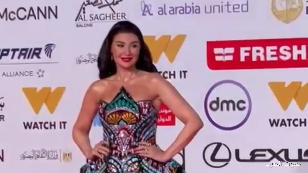 أروى جودة ونيرمين الفقي يتألقوا في افتتاح مهرجان القاهرة