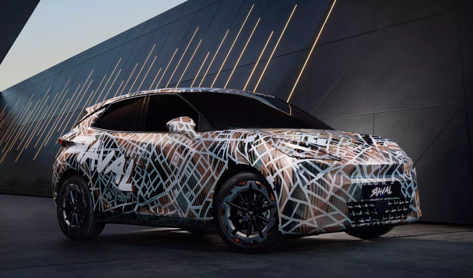 أغرب سيارة كوبرا.. اتفرج على "تروبلميكر" الكهربائية الجديدة 2 أغرب سيارة كوبرا اتفرج على تروبلميكر الكهربائية الجديدة