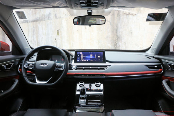 أنت مع ساوايست اس 06 ولا شيرى تيجو 7 برو