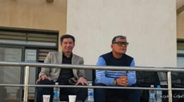 أوسكار يتابع حكام مباراة مسار وأسوان من المدرجات