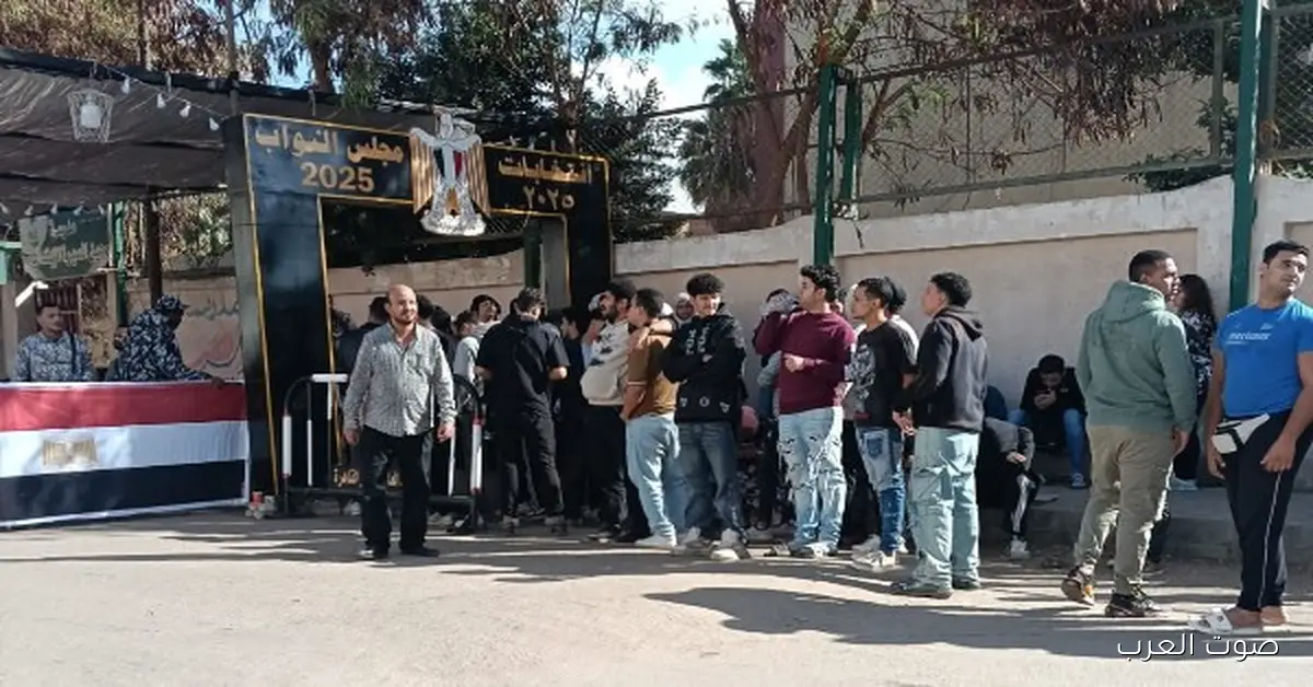 إقبال كبير على التصويت في مصر القديمة والمنيل.. صور
