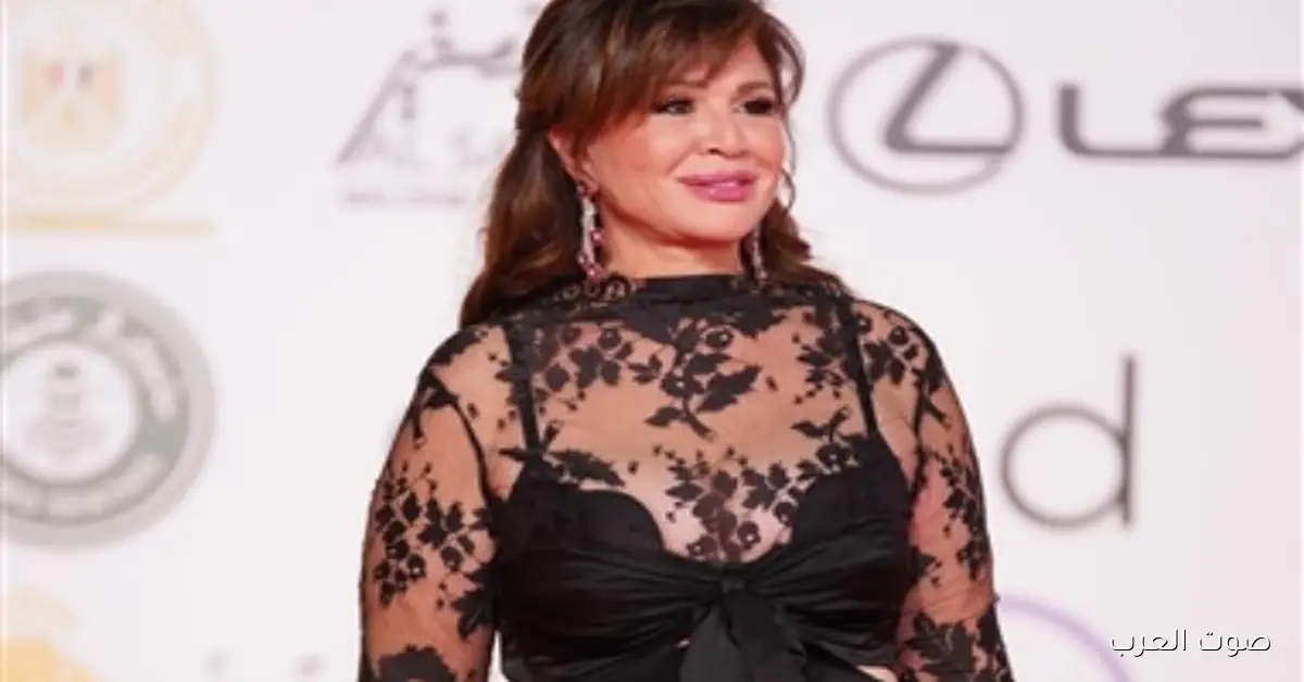 إلهام شاهين تحتفل بصناع الأفلام القصيرة وتوجه لهم كلمة من القلب