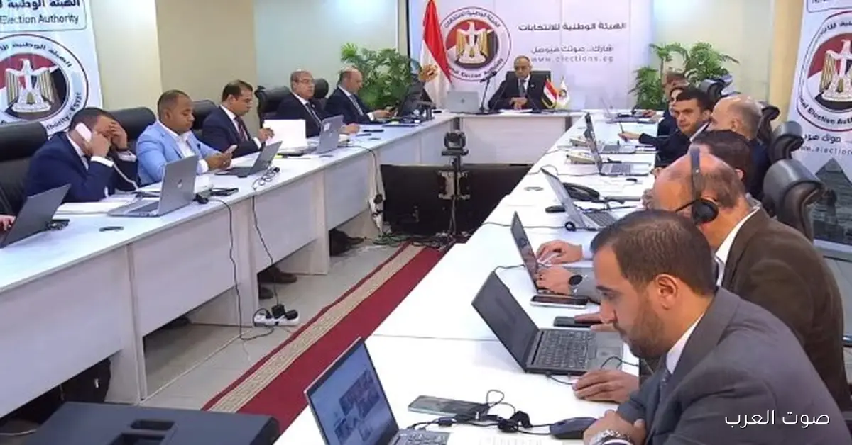 ابن مرشح يقتحم لجنة في الدقهلية ويكسر صناديق الاقتراع