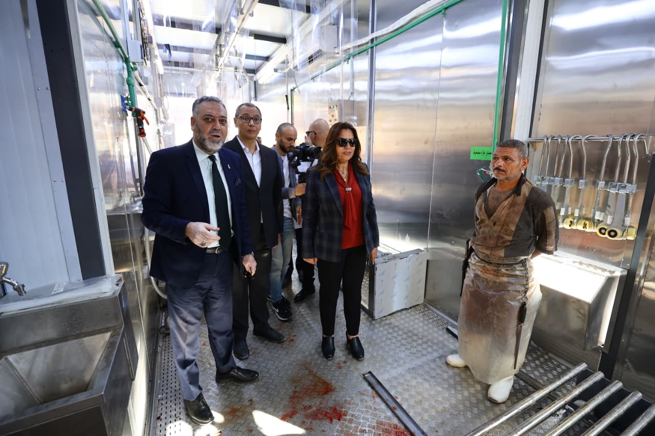 افتتاح أول مجزر متنقل في مصر من صنع محلي بالكامل