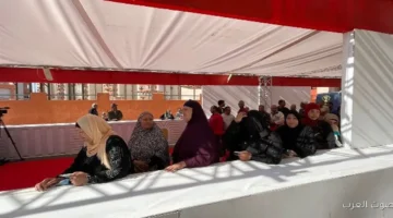 الأطفال فرحانين الناس بتتوافد على اللجان الانتخابية في حي الأسمرات