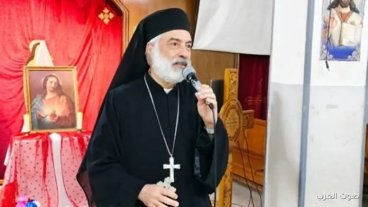 الأنبا باسيليوس يحتفل بيوم الدعوات في كنيسة القديسة تريزا بالحواصلية