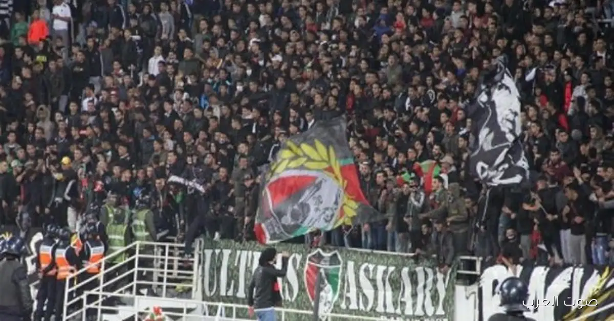 الأهلي واجه شغب جمهور الرجاء المغربي وعقوبات من الكاف 2 الأهلي واجه شغب جمهور الرجاء المغربي وعقوبات من الكاف