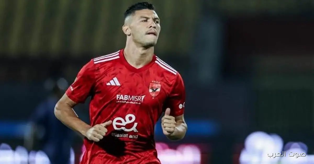 الأهلي يبدأ تسويق أشرف داري في أوروبا والخليج عشان يرحل في يناير