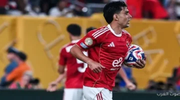 الأهلي يتفوق على الزمالك في الشوط الأول في السوبر المصري