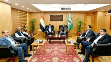 الإسكان بتتابع مشروعات حياة كريمة ومشاكل مياه الشرب والصرف الصحي