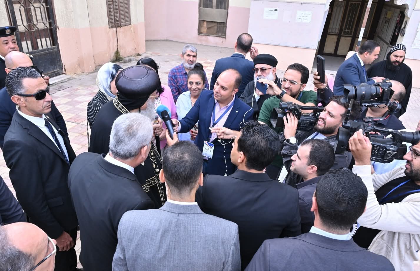 البابا تواضروس في الانتخابات: اختاروا الإنسان الأمين والكفء 3 البابا تواضروس في الانتخابات