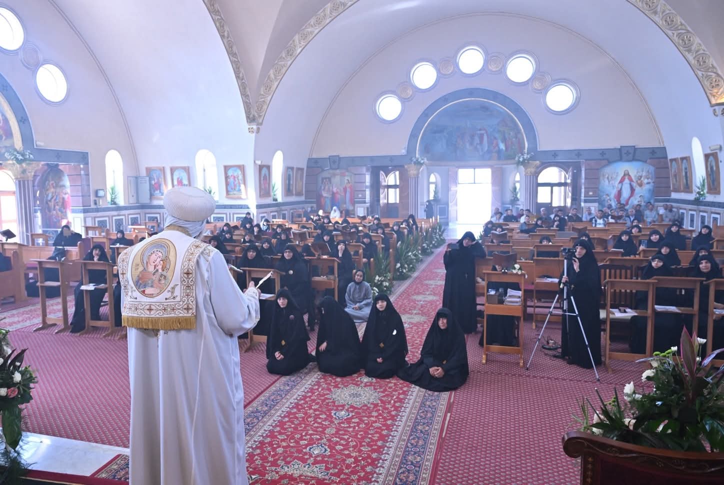 تتويج راهبات جدد