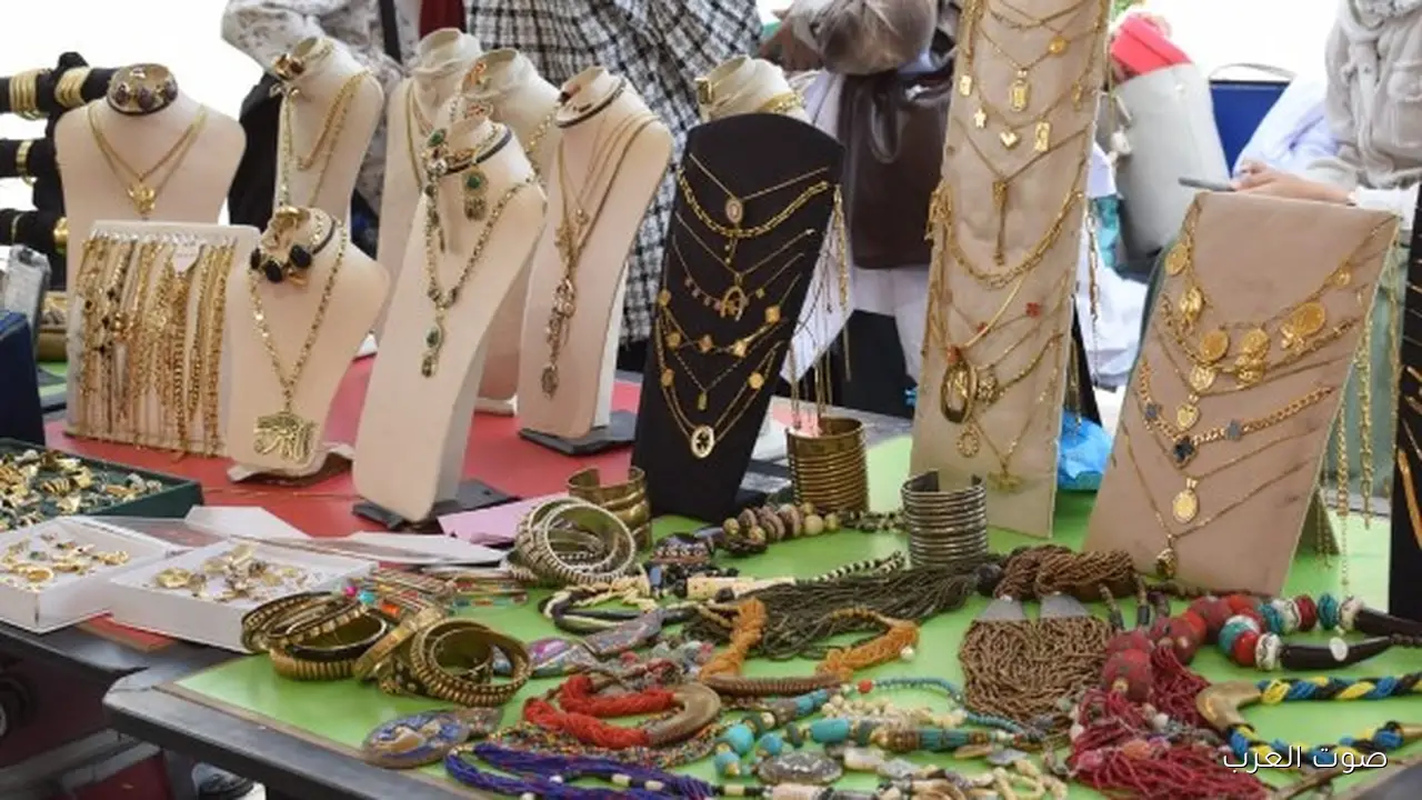 التضامن بتجهز معرض ديارنا جامعات للحرف اليدوية والتراثية في الجامعة