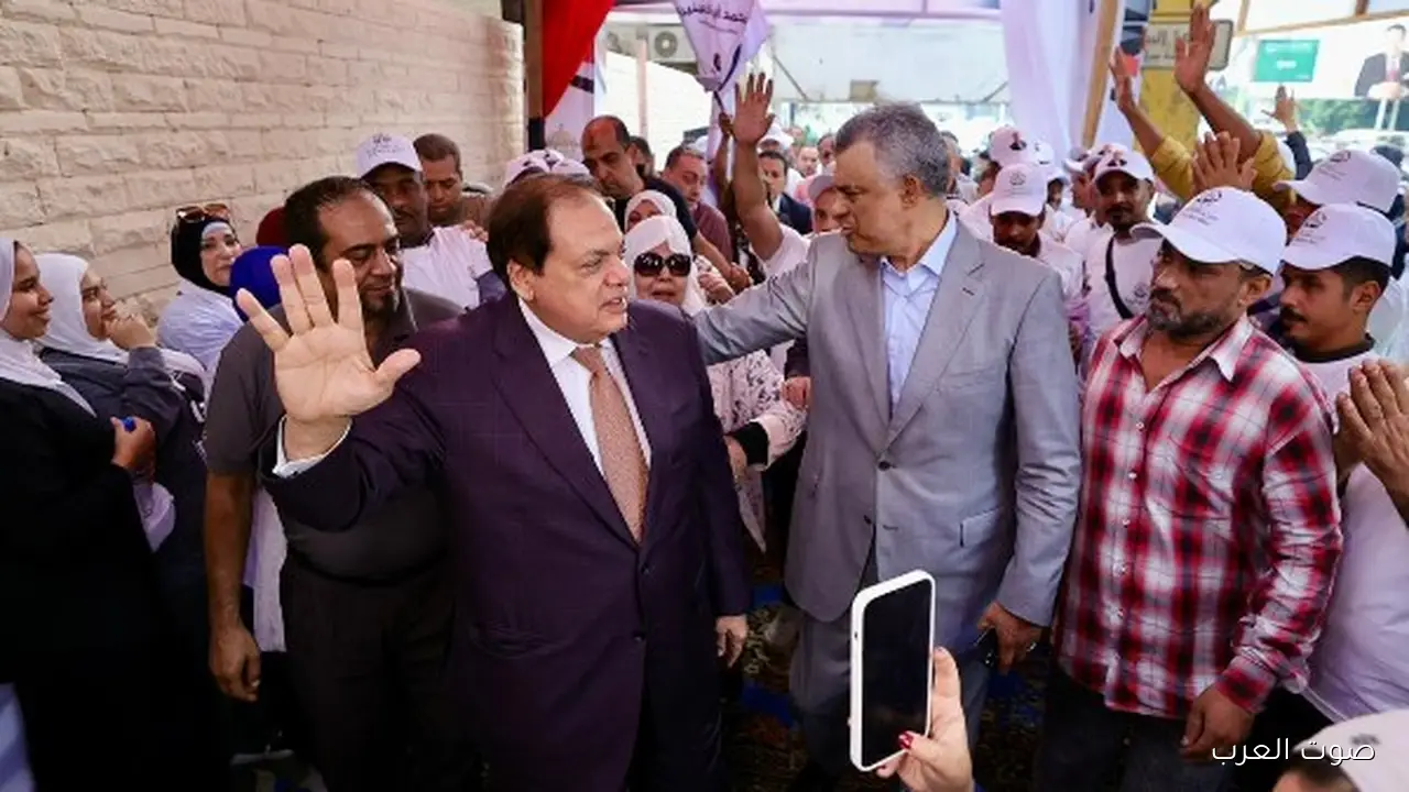 الجيزة بتنتخب: زحمة كبيرة في لجان البحر الأعظم والهرم والدقي وسط أجواء فرح 9 الجيزة بتنتخب زحمة كبيرة في لجان البحر الأعظم والهرم والدقي