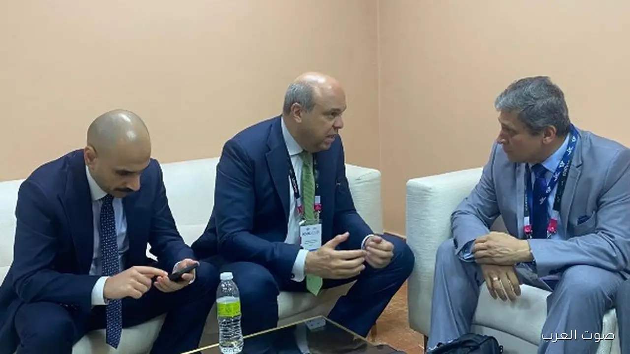 الحفني يقابل وزراء ورؤساء هيئات الطيران في الدومينيكان