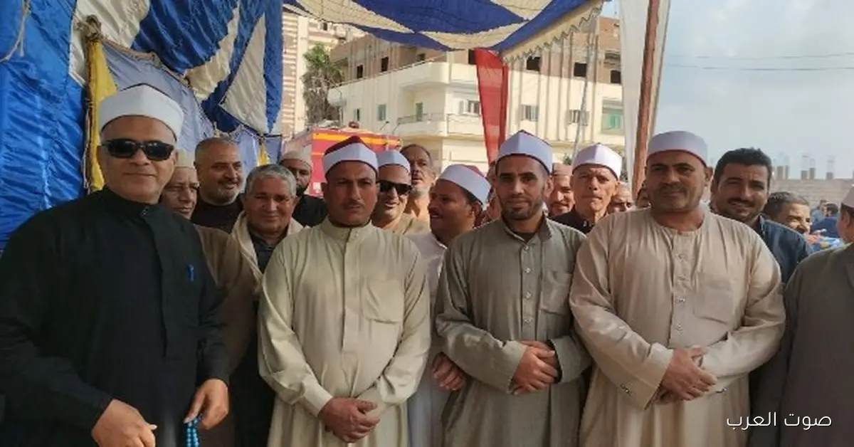 الخدمات الإدارية تشيد بدور العمال في المشاركة في الانتخابات الكبيرة