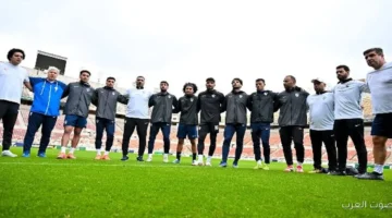 الزمالك يوصل استاد بيتر موكابا ويفحص الملعب قبل مباراة كايزر