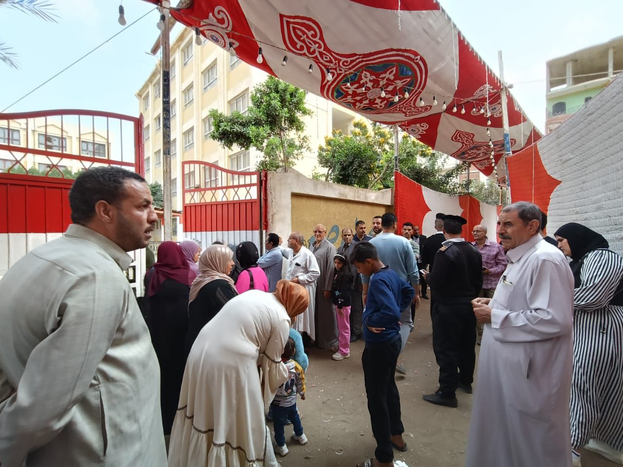 الشرقية الناس بتتوافد بكثافة على انتخابات مجلس النواب 2025