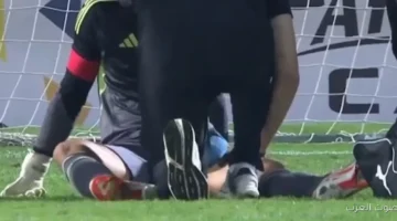 الشناوي يترك مباراة الأهلي ضد شبيبة القبائل مصاب وشوبير ينزل