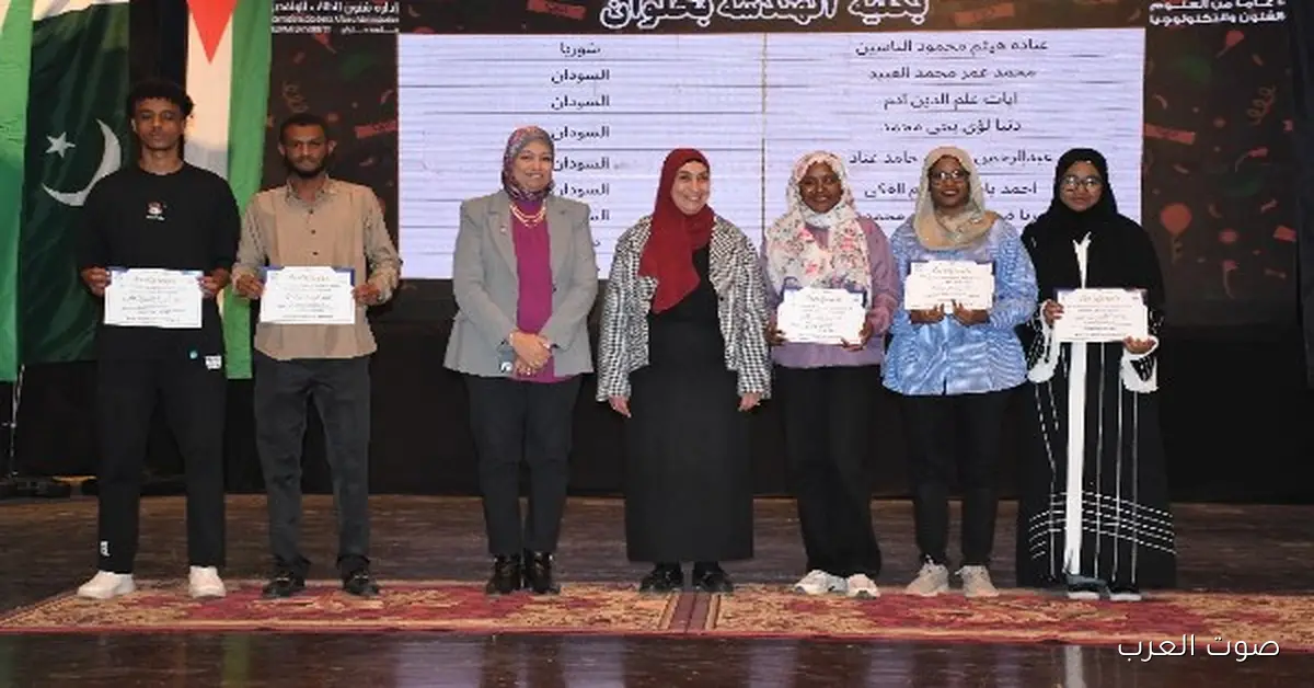 الطلاب الوافدين خلال حفل استقبالهم: “جامعة حلوان هي أحب مكان بعد السودان”