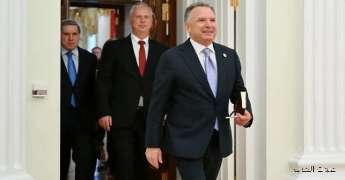 الكرملين زعلان من تسريب مكالمة لوفيتكو مع مبعوث بوتين