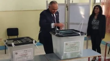 المستشار أحمد بنداري يشارك في التصويت بالمرحلة الثانية لانتخابات مجلس