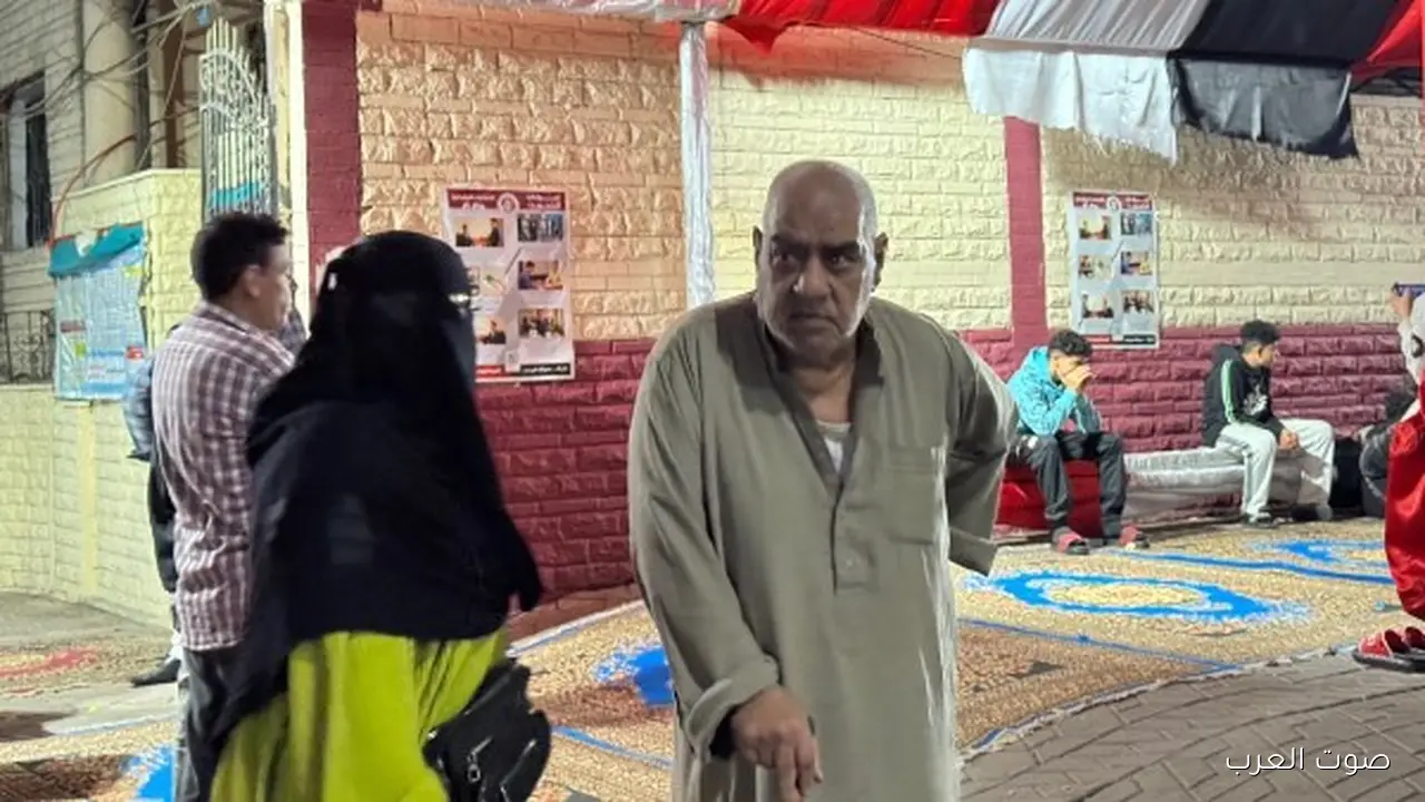 الناخبين كبار السن في الجيزة يتوافدوا بكثافة على لجان انتخابات