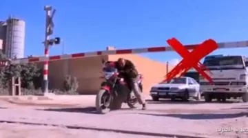 النقل تطلب من المواطنين الالتزام بتعليمات عبور المزلقانات لحماية الأرواح وتجنب تعطيل القطارات 21 النقل تطلب من المواطنين الالتزام بتعليمات عبور المزلقانات لحماية الأرواح