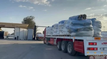 الهلال الأحمر يرسل القافلة الـ 75 محملة بمتطلبات الشتاء ومساعدات