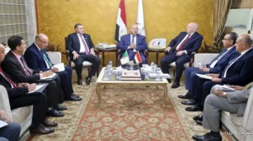 الوزير يناقش مع وزراء الصناعة والداخلية والنقل في الجزائر سبل