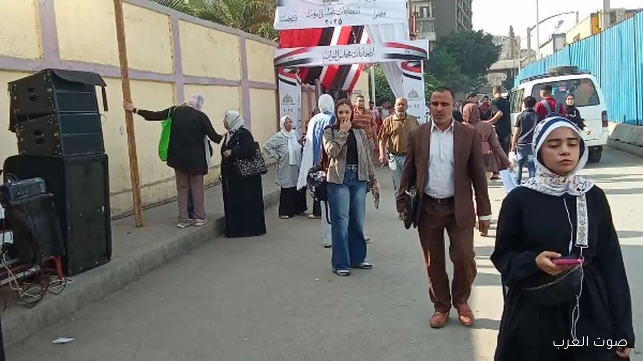 انتخابات النواب 2025.. الناخبين بدأوا يتوافدوا على مدرسة محمود عمر في الرماية 3 انتخابات النواب 2025 الناخبين بدأوا يتوافدوا على مدرسة محمود عمر