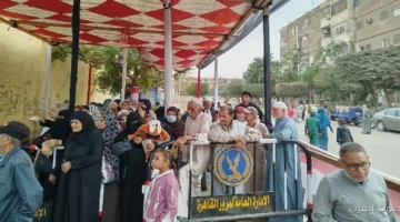 انتخابات النواب 2025: زحمة كبيرة في 15 مايو مع بداية فتح اللجان 18 انتخابات النواب 2025 زحمة كبيرة في 15 مايو مع بداية