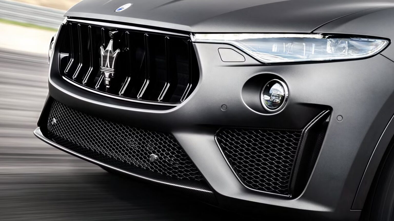 بأسعار مدهشة.. إيه اللي بتقدمه مازيراتي ليفانتي تروفيو؟ 3 بأسعار مدهشة إيه اللي بتقدمه مازيراتي ليفانتي تروفيو؟