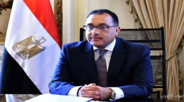 بعد شوية رئيس الوزراء هيقوم بجولة في شوية مشروعات لإحياء