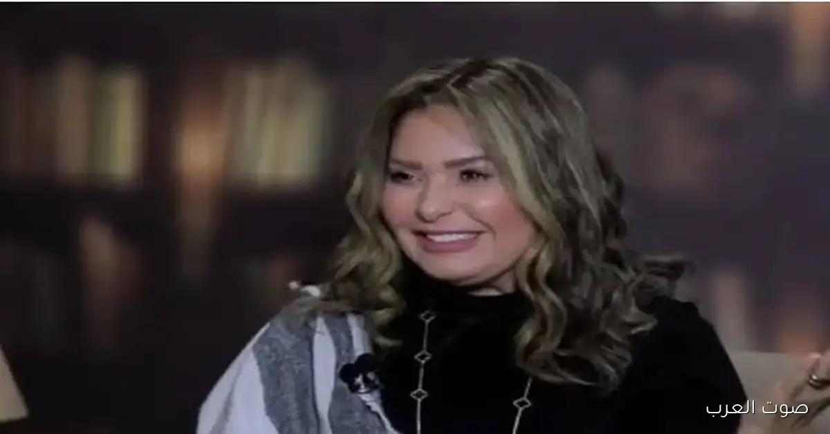 بعد ما نزل برومو الست .. صابرين تتكلم عن منى زكي