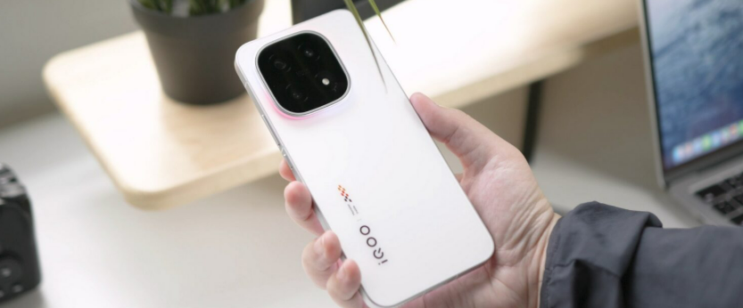 تسريبات تظهر مواصفات وسعر <a href=