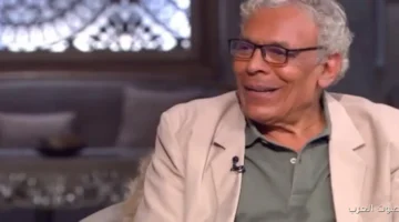 حسن العدل يستقبل عزاء مراته بكرة