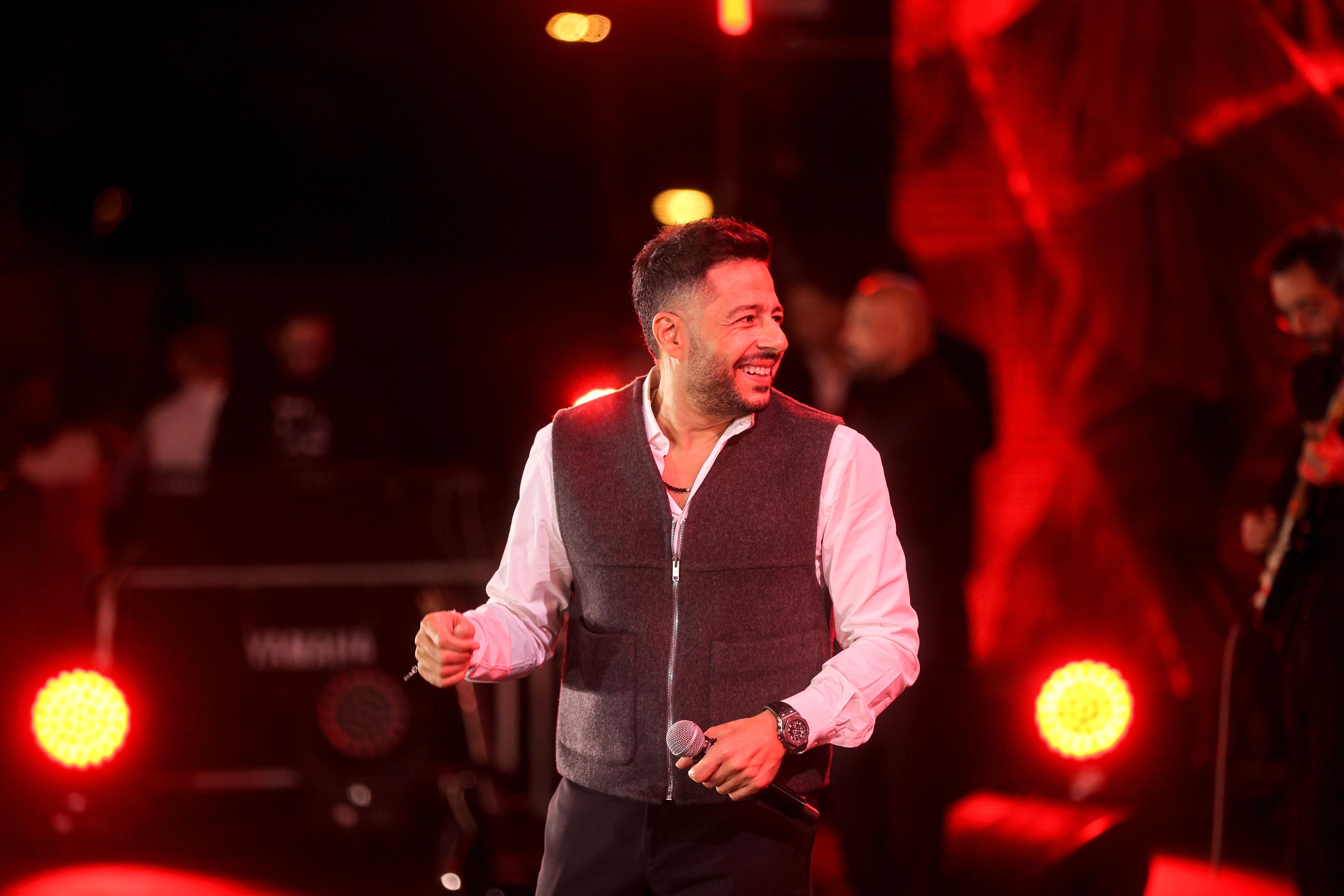 حماقي في حفله بمدينة الجلالة