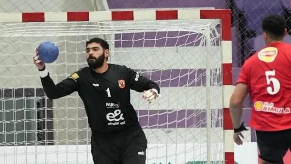 حميد يفضح سر عهد لاعبي الأهلي قبل مباراة السوبر في اليد