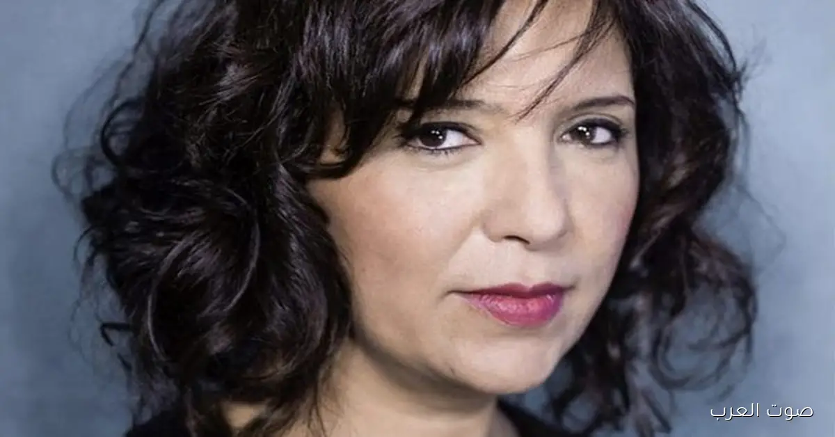 حوار مع المخرجة كوثر بن هنية في مهرجان البحر الأحمر يوم 10 ديسمبر 2 حوار مع المخرجة كوثر بن هنية في مهرجان البحر الأحمر يوم 10 ديسمبر