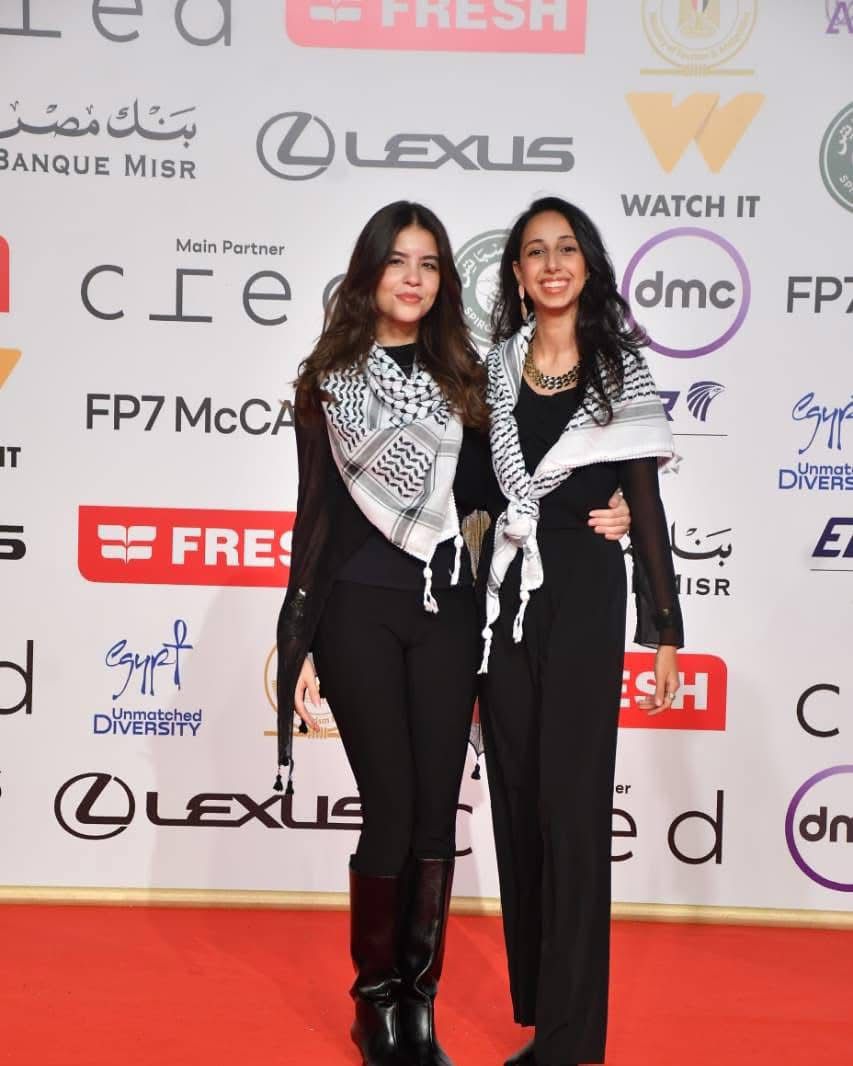 خالد النبوي وصبري فواز في عرض فيلم ضايل عنا عرض